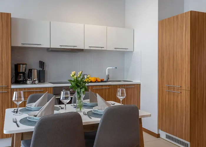 Apartment Platan 1 Auf Usedom By Interhome Swinemünde